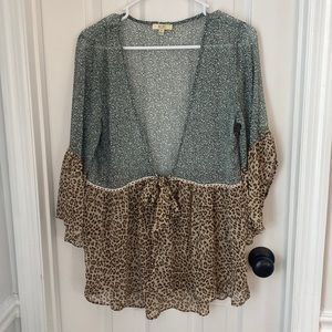 Women’s size small thin cardigan